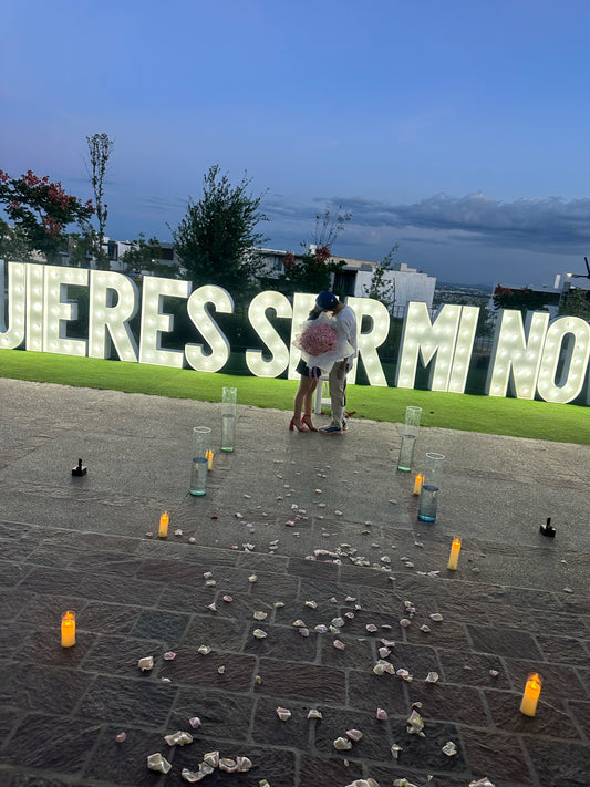 Set “¿Quieres ser mi novia?” con letras gigantes (1.45 m)