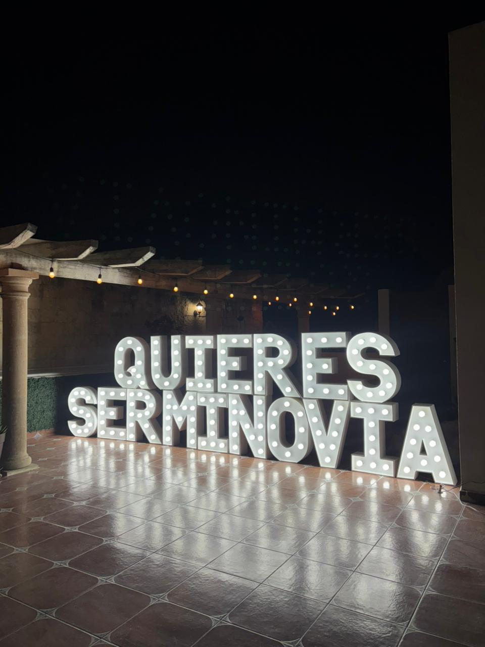 Set “¿Quieres ser mi novia?” con letras gigantes (70 cm)