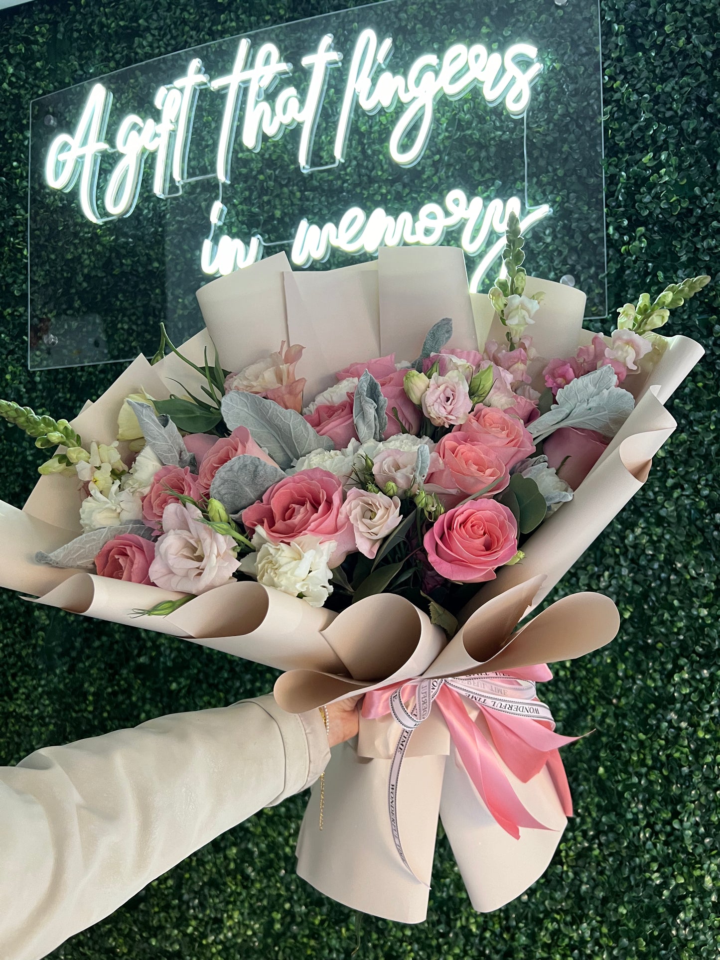 EUFORIA FLORAL BOUQUET