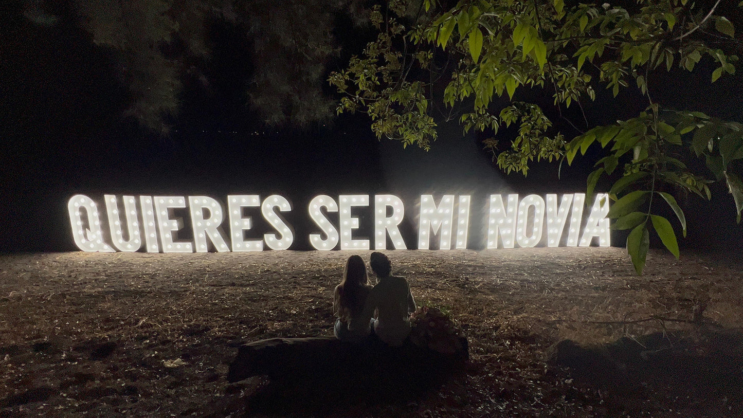 "QUIERES SER MI NOVIA" renta de frase 17 letras