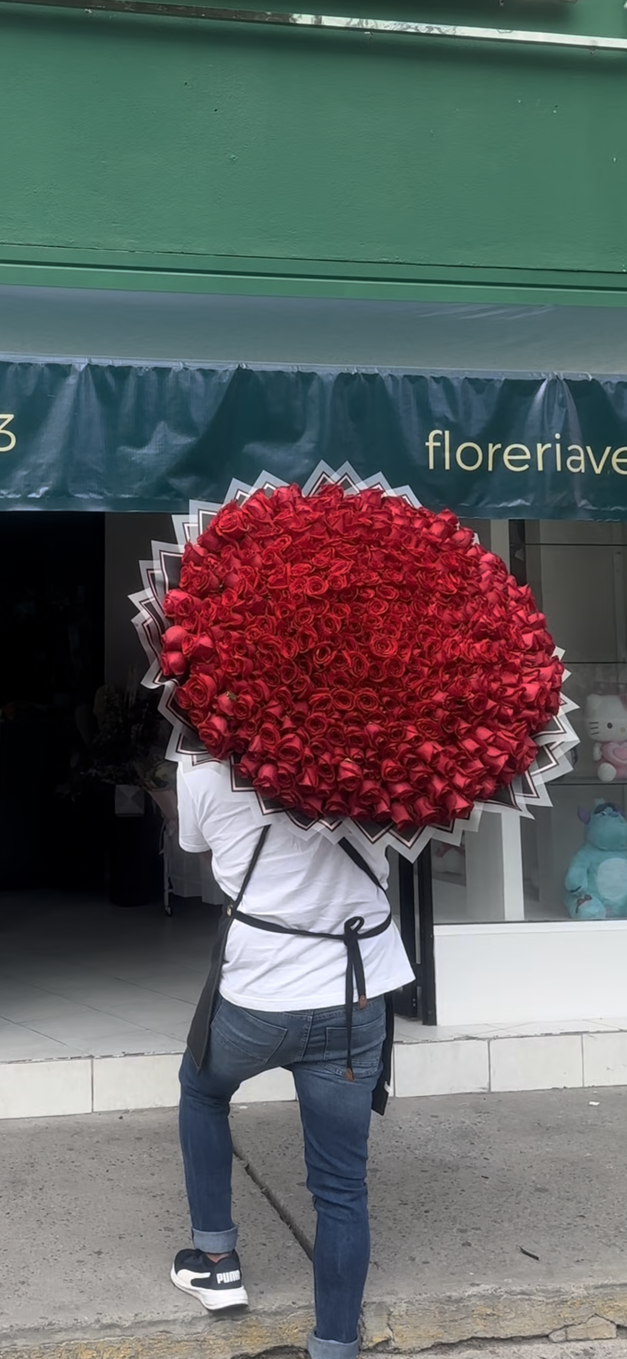 Ramo Gigante de 500 Rosas Rojas Premium