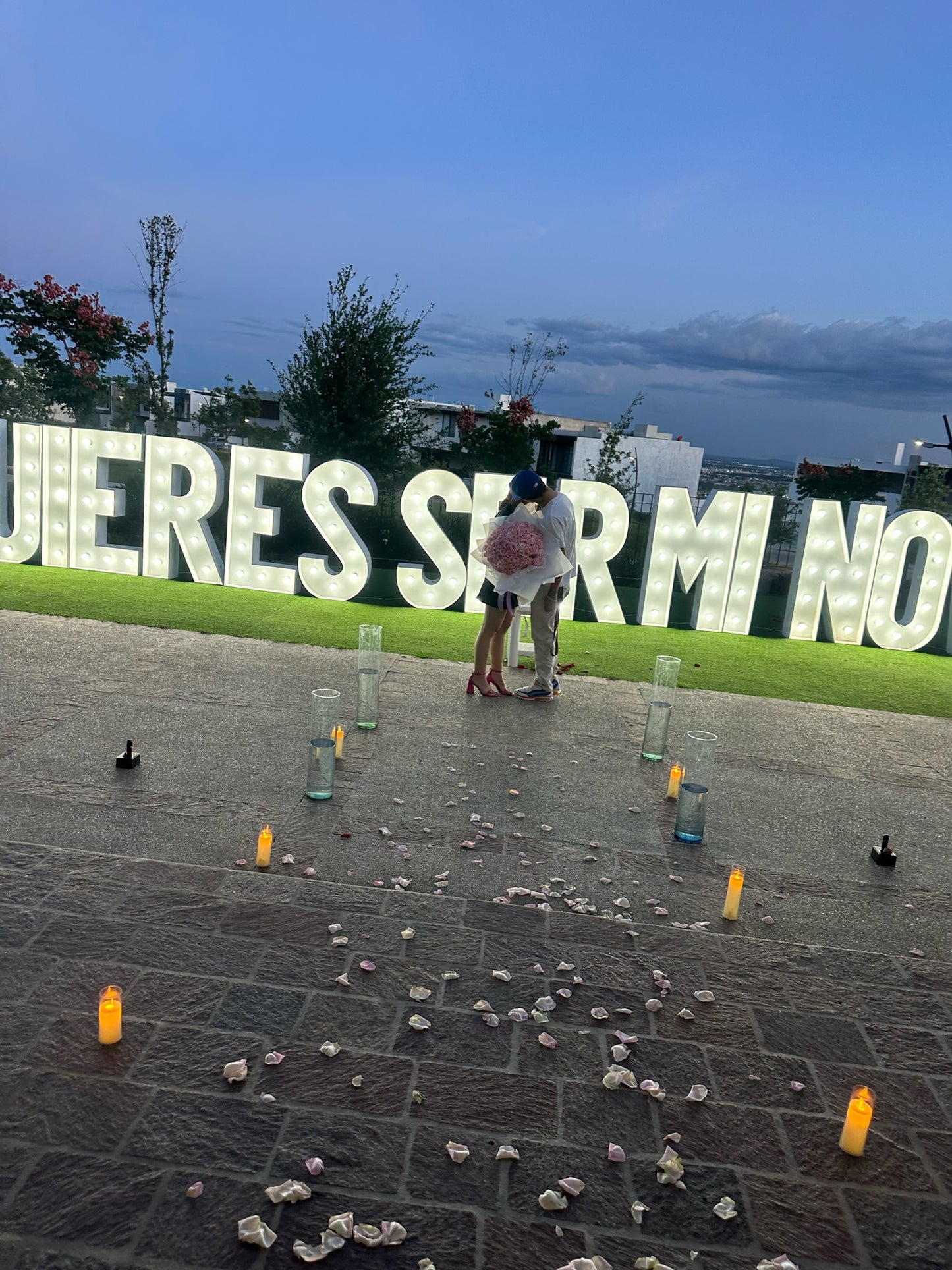 Set “¿Quieres ser mi novia?” con letras gigantes (1.45 m)