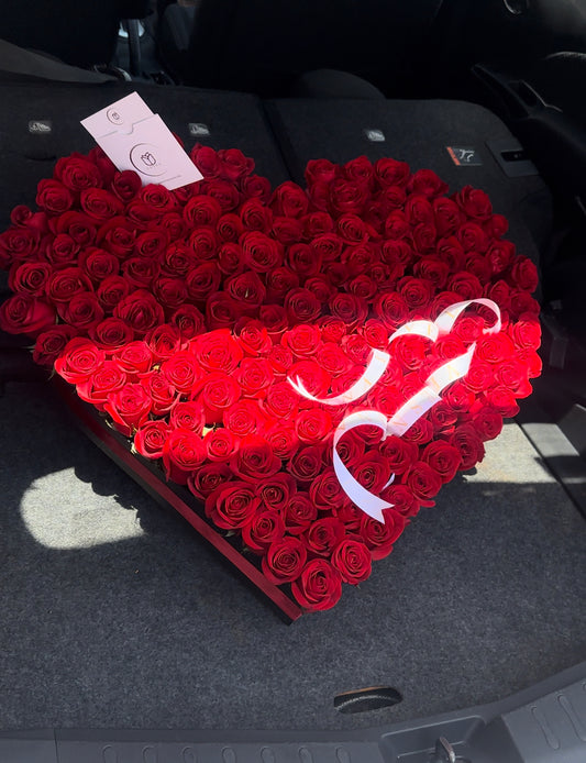 Caja corazón de lujo 200 rosas rojas